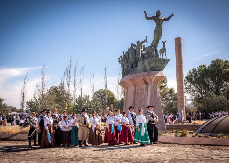 l Monumento al Pueblo Puntano invita a sumarse a sus propuestas educativas