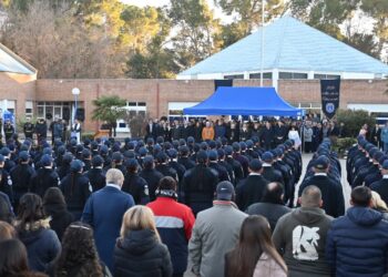 150 aspirantes del ISSP juraron lealtad a la Bandera
