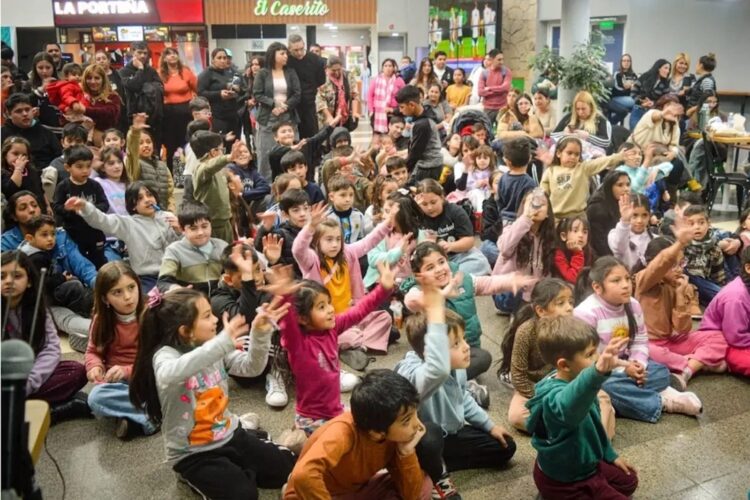 Más de 1.900 personas disfrutaron del cierre de las vacaciones de invierno en la EDIRO