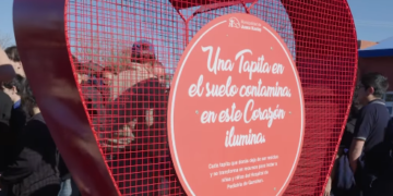 El municipio entregó un Corazón Recolector de tapitas a la Escuela Técnica N°37 “Ing. Germán Ave Lallemant”