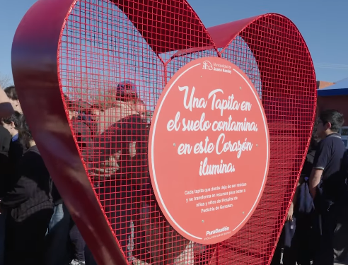 El municipio entregó un Corazón Recolector de tapitas a la Escuela Técnica N°37 “Ing. Germán Ave Lallemant”