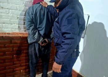 Detuvieron a un hombre acusado de intentar ingresar a una agencia de quiniela en Juana Koslay