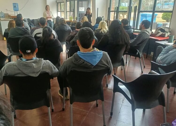Personal del ‘Ave Fénix’ fue capacitado por la dirección Integral de la Mujer