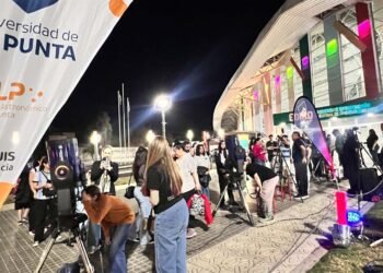 La EDIRO fue escenario de una noche especial para observar la Luna