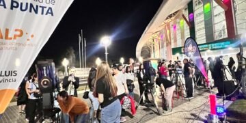 La EDIRO fue escenario de una noche especial para observar la Luna