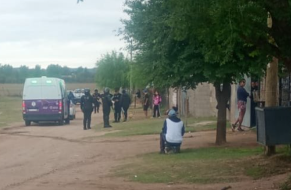 Donovan: un joven de 19 años fue apuñalado durante una pelea
