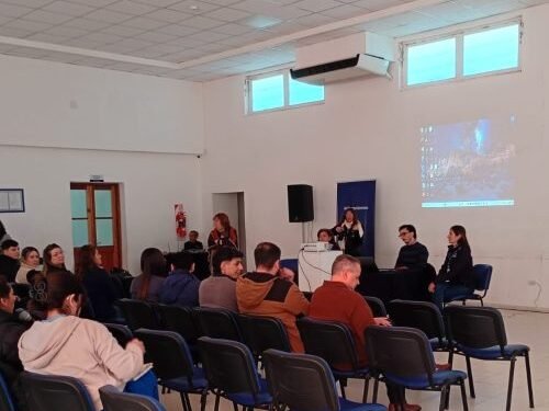 Realizaron una charla sobre prevención de la trata y normativas migratorias en Juana Koslay